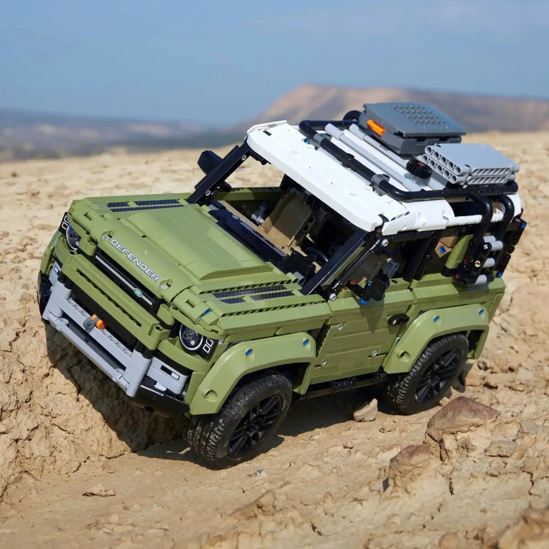 (41% OFF) Land Rover Defender (2573 peças)
